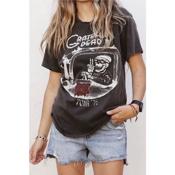 MadeWorn Tops - MadeWorn Grateful Dead Tour 76 Distressed Graphic Tee